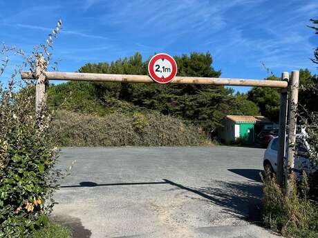 Estacionamiento de l'Anse du Fourneau