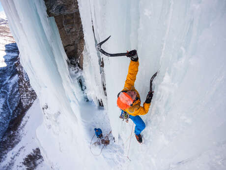 Cascade de glace : Les grandes voies - Ecrins Prestige