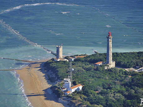 Chantier participatif de l'écluse à poissons « La Moufette »