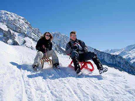 Night sledging with Alpi'Raquettes & Luge