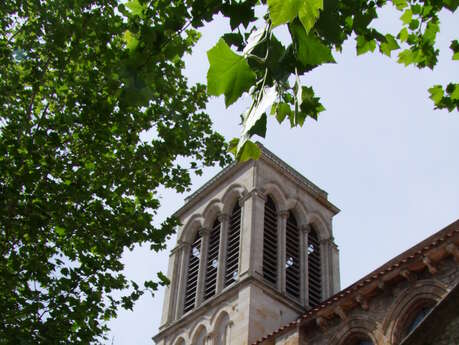 Église collégiale Saint-Cerneuf