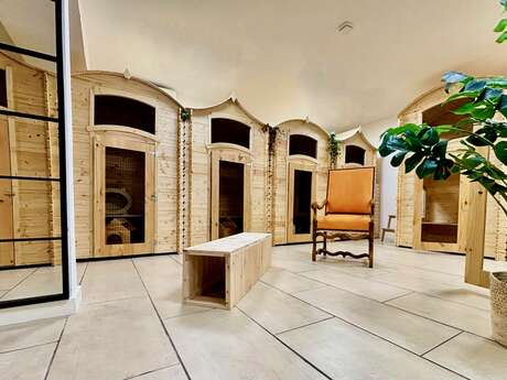 CAT LODGE HOTEL