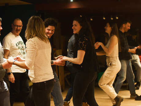 Cours de danse - bachata au Semba