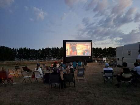 Cinétoiles à Beaugeay