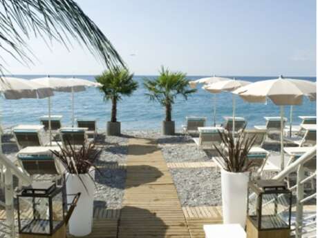 Plage Carré Bleu