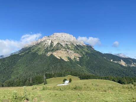 Tour de Chamechaude - rando pédestre 2 jours