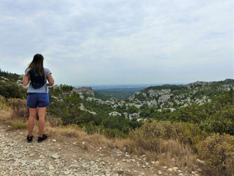 LES BAUX-DE-PROVENCE - Le Val d'Enfer
