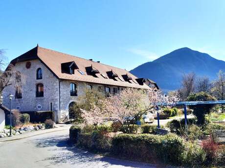 L'abbaye d'Annecy-le-Vieux et la fonderie Paccard