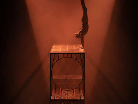Cirque : Face aux murs