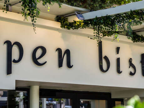 Open bistro