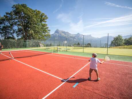 Leçons de tennis (individuelle ou collective)