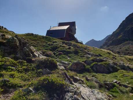 Refuge du Pinet par l'étang sourd