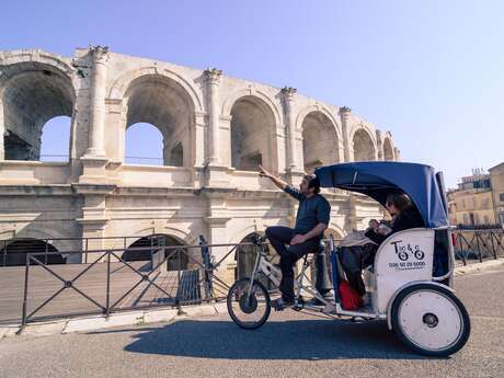 Discover the city from a pedicab