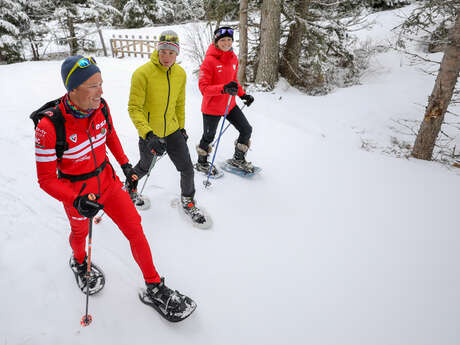 Balade en raquettes avec l'ESF aux Plans d'Hotonnes