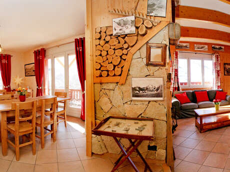 CHALET LES BERGERONNETTES  Appartement 12 personnes