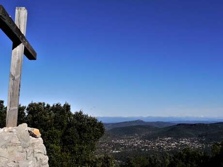 NÉOULES - Le pilon Saint-Clément
