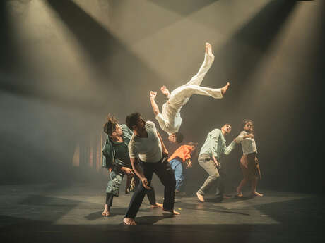 Ka-in - Groupe acrobatique de Tanger, Raphaëlle Boitel