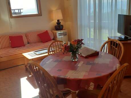 F2 Wohnung in einem Haus