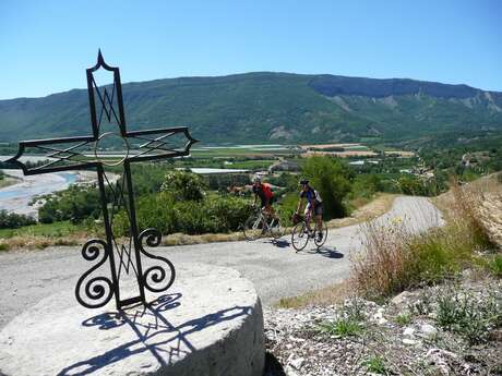 Tour de la montagne de Saint-Genis à vélo (N°8)