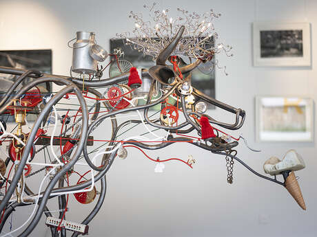 Art vache : scultpure  "La Vache cinétique"