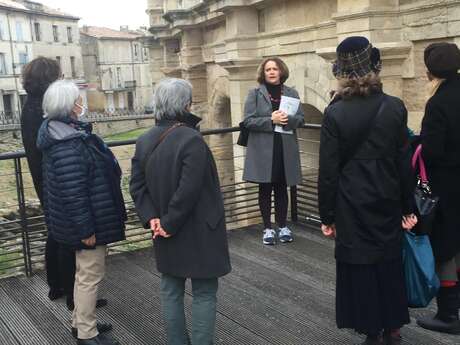 Guided tour of Arles in French with Alice