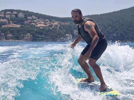 Wakesurf et Wakefoil avec Wake Sensation