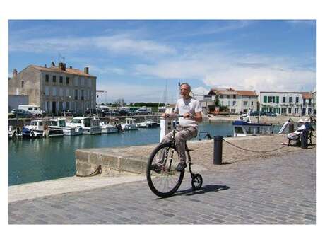 Un paseo por los días pioneros con el alquiler de un biciclo