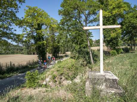 LA TOUR D'AIGUES - À vélo, dans la roue des Vaudois