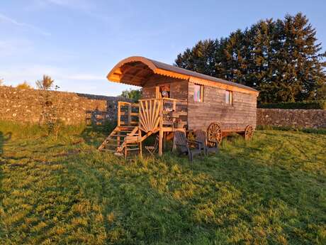 La roulotte du château du Mazel