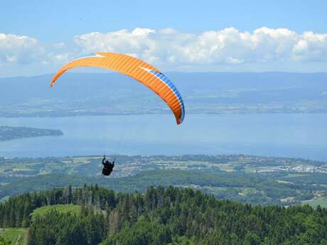 Aire de départ parapente et delta des Couteaux
