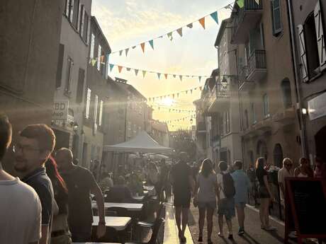 Marché nocturne - Saint-Vallier-de-Thiey