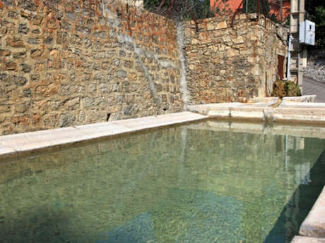 Fontaine Lavoir de Bargemon