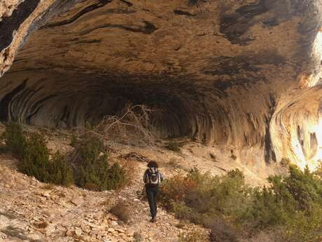 Sortie buissonière " Du Grand Marignon aux Trois Termes, cêtes rocheuses, baumes et panoramas"