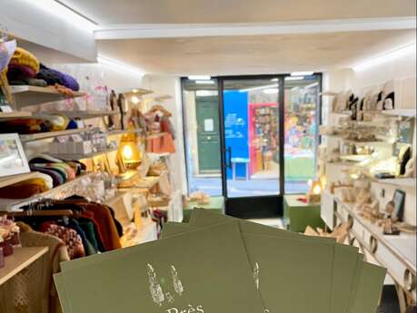 Si Près - Maison de Créateurs