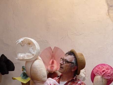 Estivales du Chapeau : Visite de la Chapellerie Atelier de formier