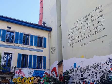 Balade accompagnée « Bouffée d’Art aux Grottes »