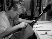 Maître artisan luthier Christopher Schuetz