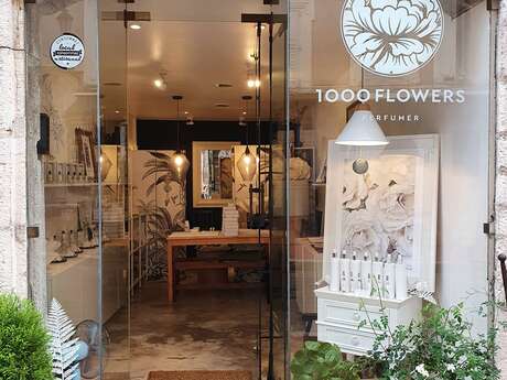 1000 Flowers Perfumer