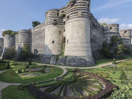 Visite des fossés du Château d'Angers : Dans les fossés... et au-delà !