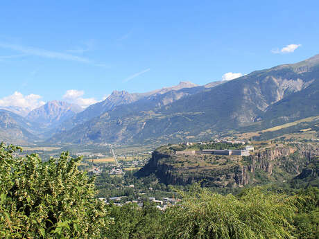 Le plateau de Mont-Dauphin