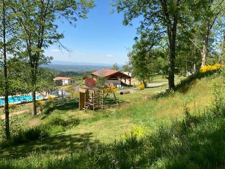 Le Montbartoux - Campsite