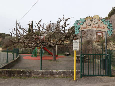 Aire de jeux d'enfant des Mauvares