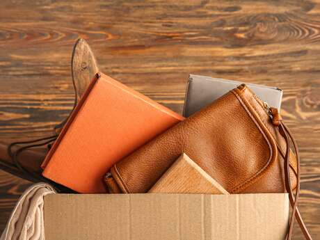 Vide-Grenier des Valayans / 2ème samedi du mois