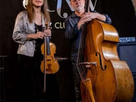 VIOLIN & DOUBLE BASS DUO - Mathilde Bayle and Erige Cano