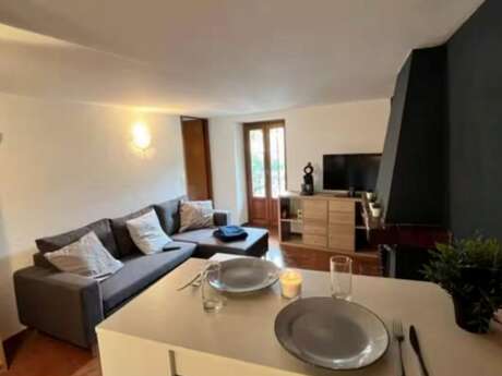 Meublés de Tourisme - "Central" - Mandy Desmet