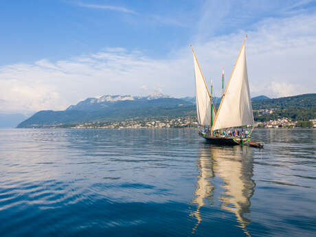 Discovery cruises on the Barque La Savoie
