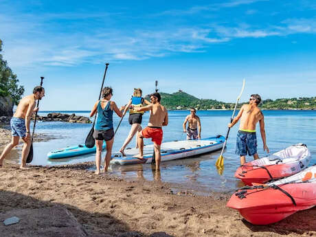 Location de paddle dans la baie d'Agay