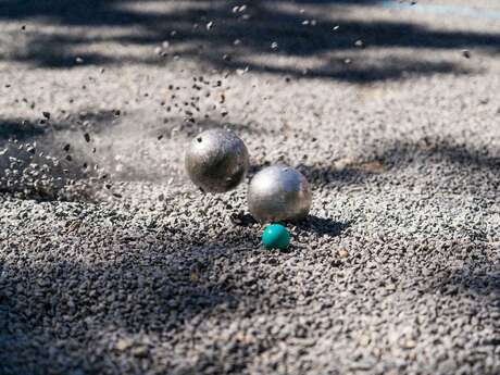 Concours de pétanque avec repas