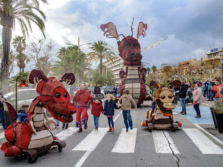 Parade participative du 31 décembre Parade participative du 31 décembre