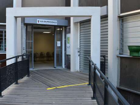 Pôle info sénior 13